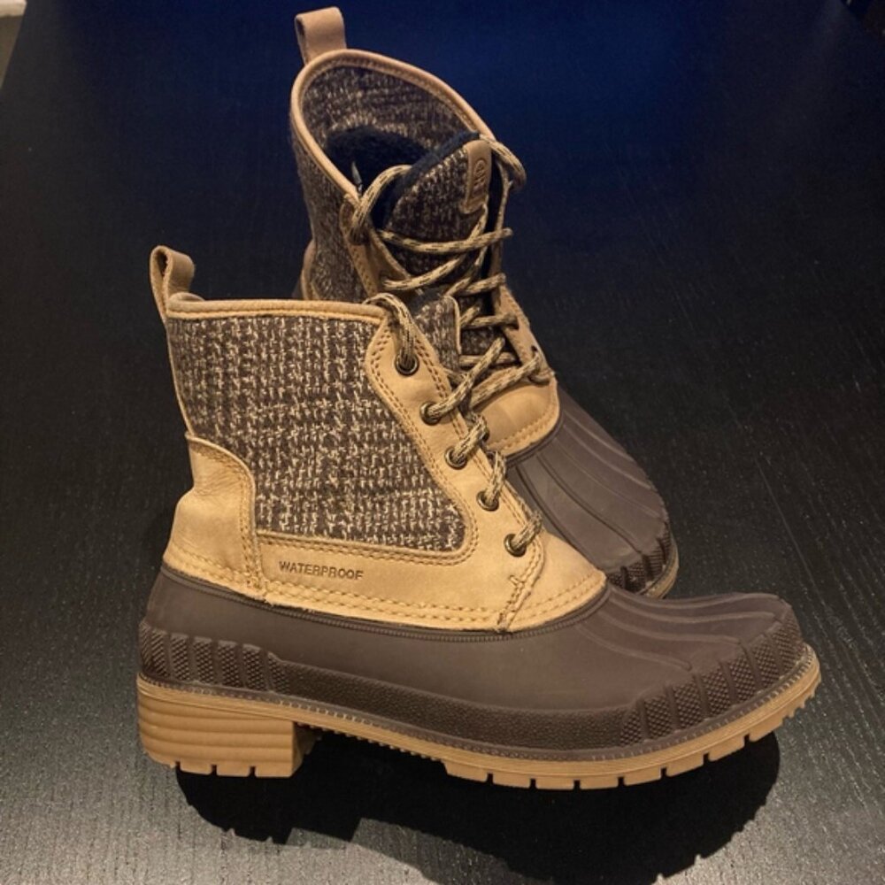 Women's Kamik Sienna Mid Boots Size 9 Brown Tan Waterproof